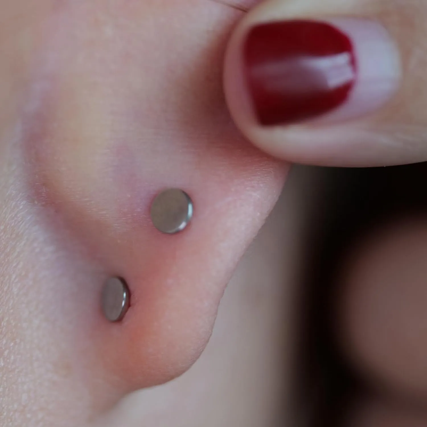 limerencia G23 Hypoallergenic 18g Flat Back Stud Earrings | F136 Implant Grade Titanium Press Fit Threadless Push Pop in Cartilage Helix Labret Lip Monroe Tragus Piercing Studs
